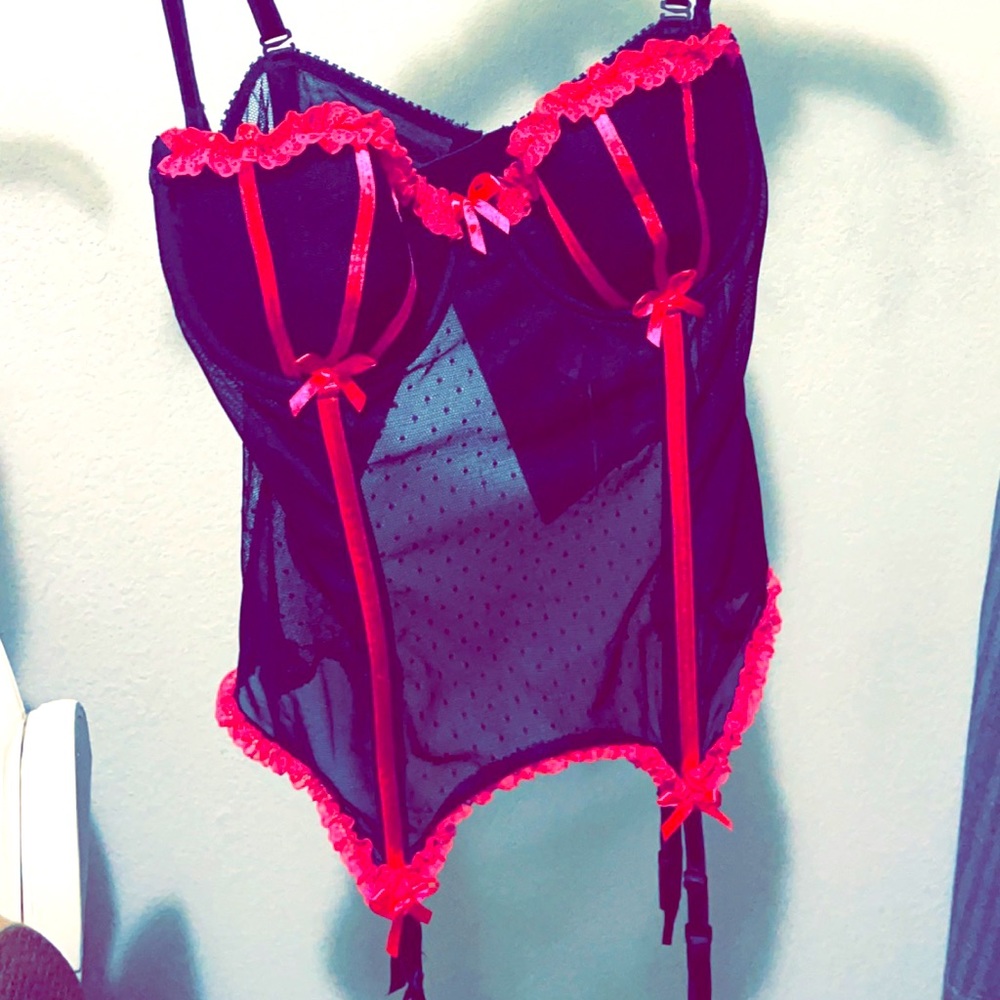 VS sexy matching Thong NWT